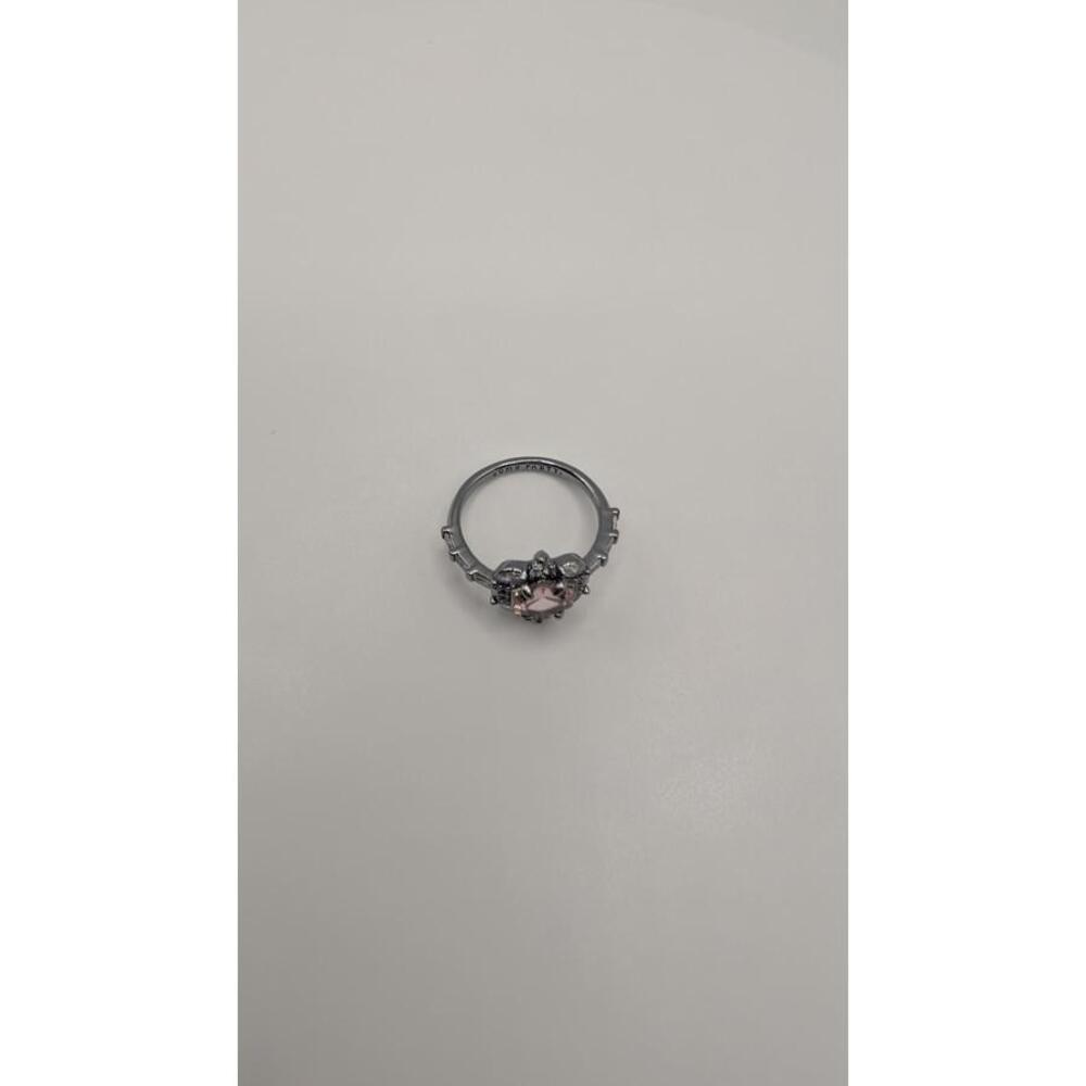 Silver Ring with Pink Gemstone and Intricate Design Size 6 - Picture 3 of 9